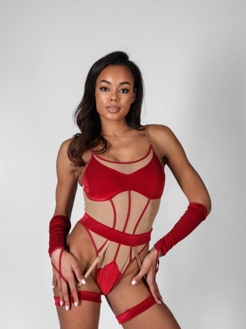 ISHTAR Bodysuit – Velvet Pole Dance Bodysuit with Belt-Garters and Gloves